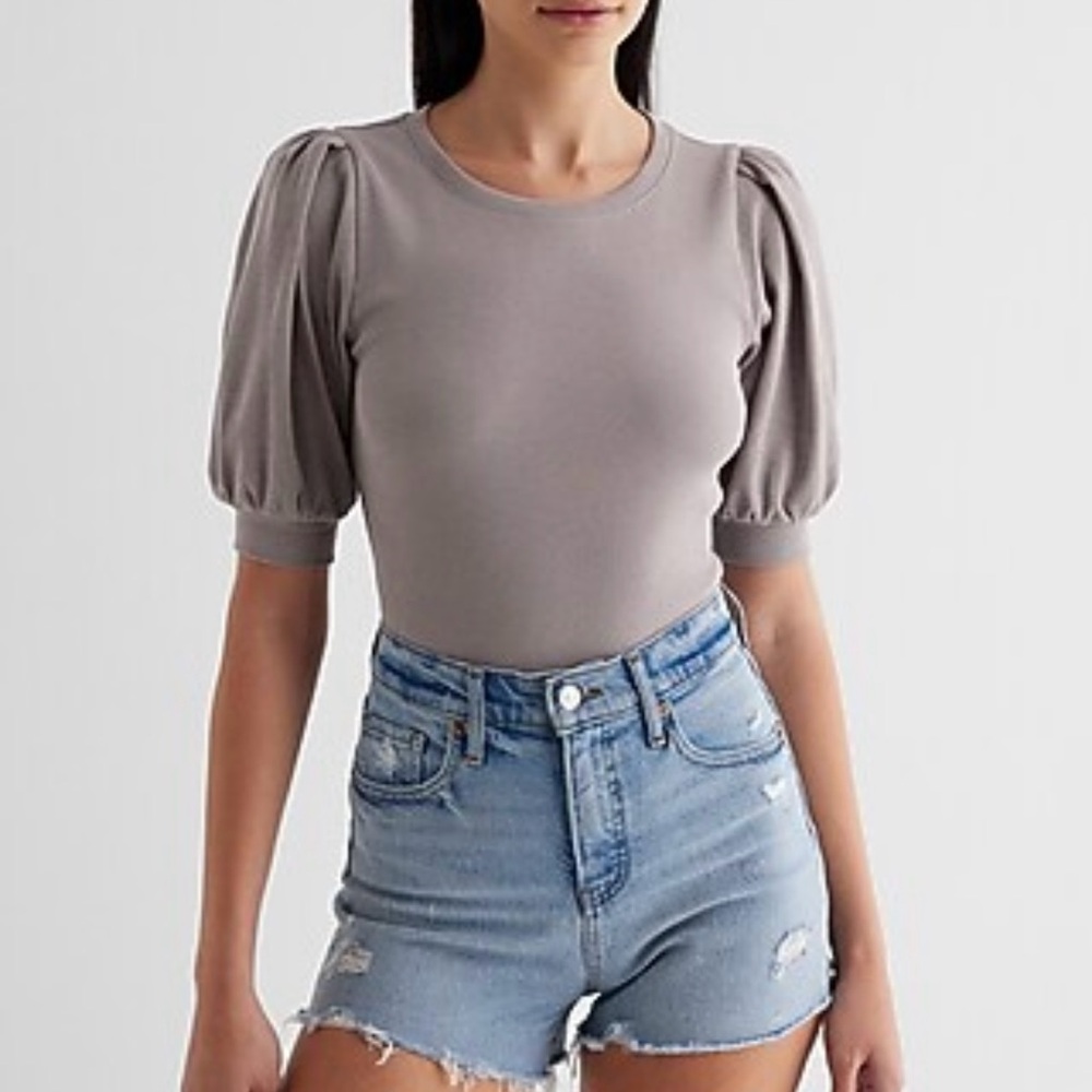 Express Ribbed Crew Neck Puff Sleeve Top - Picture 3 of 4